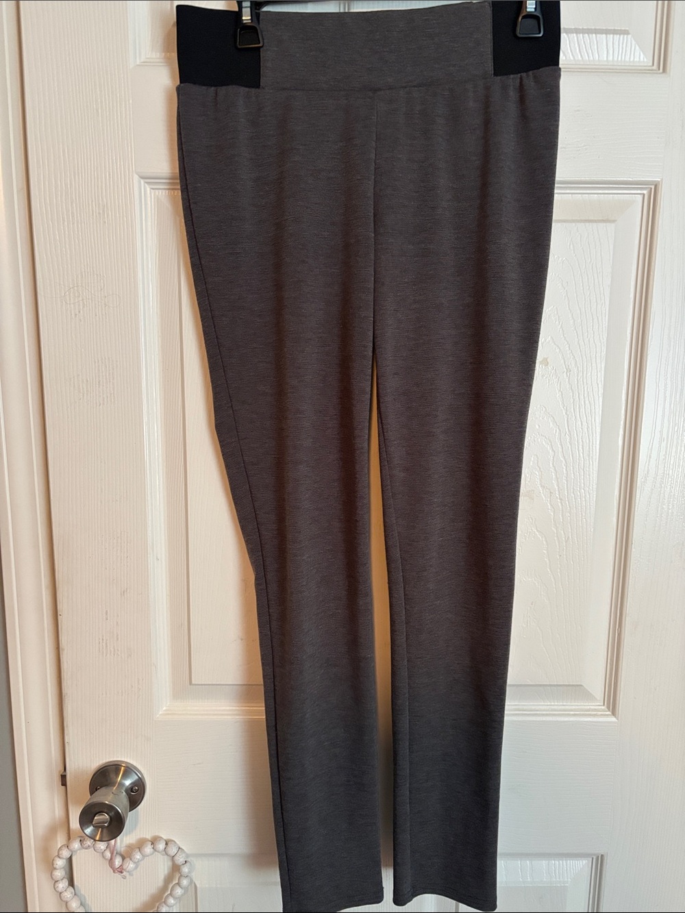 Apt. 9 Women's Gray Straight-Leg Ponte Pants with Black Waistband